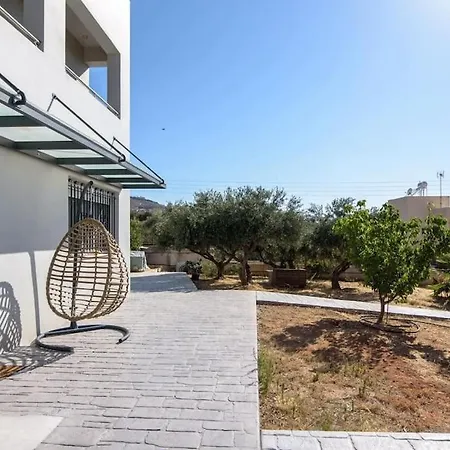 Onar Elegant Beachside 아파트 *